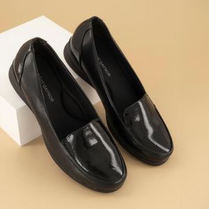 Mocasín Confort Charol color negro D12560027501