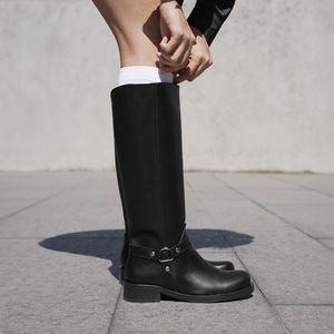 Bota Mia Color Negro D05700106501